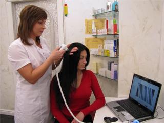 Болят корни волос на голове в прическе