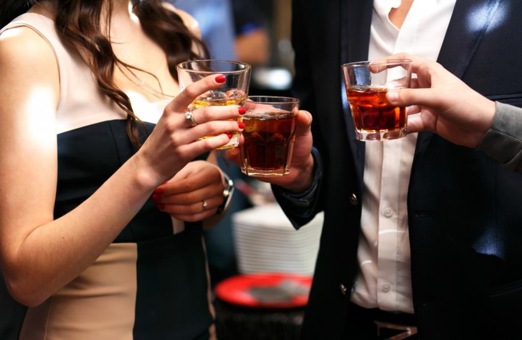 после алкогольной вечеринки