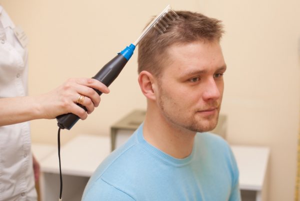 Болит кожа головы выпадают волосы жжение кожи головы